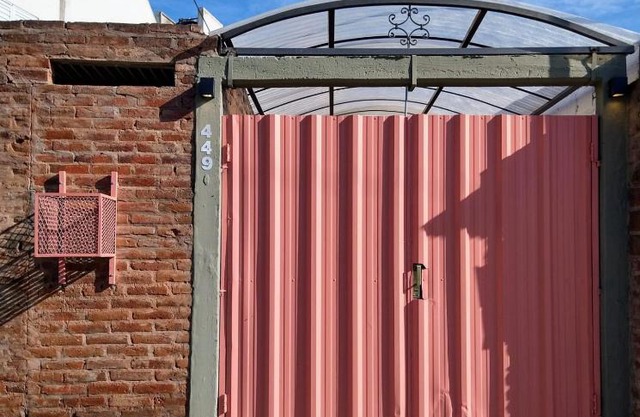 Casa Petit a la calle