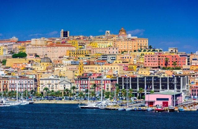 Casa Pinna ubicada en el idílico pueblo de Donori a solo 20 km de Cagliari