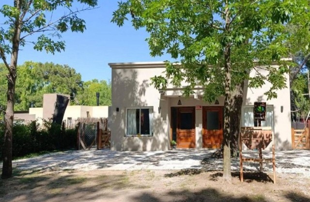 Casa Pino III. Complejo de Departamentos en Costa