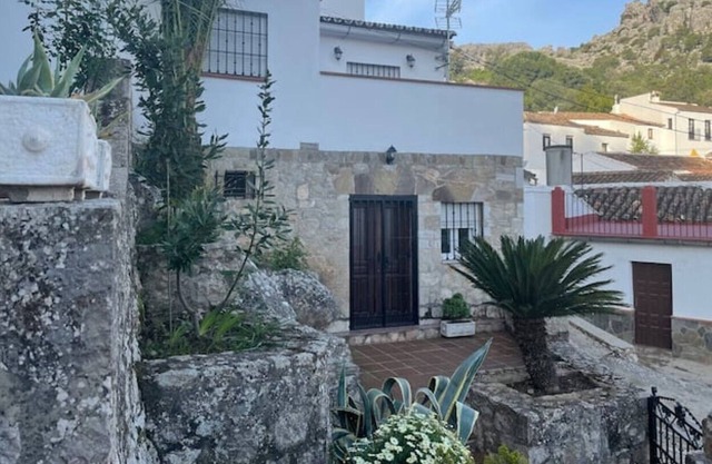 Casa Pinzón 3 bed house near Mirador de Montejaque
