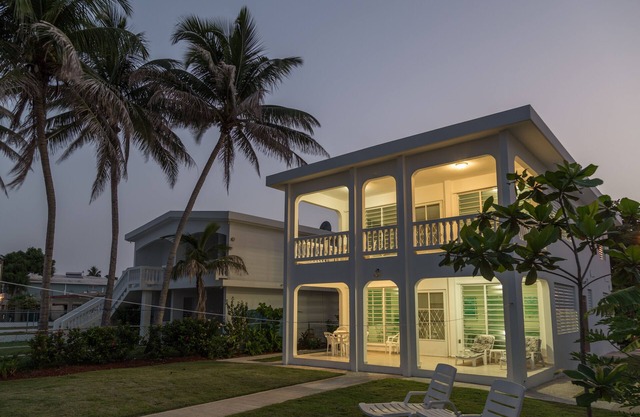 Casa Beach Beachfront Home - ¡La mejor ubicación para nadar!