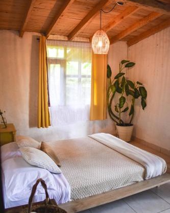 Casa Profunda - Santa Elena