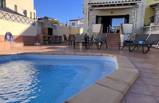 CASA PUIG *Piscina Privada* Free AirAcon/Calefacción,Wifi,Sabanas/Toallas