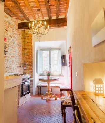 Casa Raffaella 1 Tuscan charm in medieval Suvereto