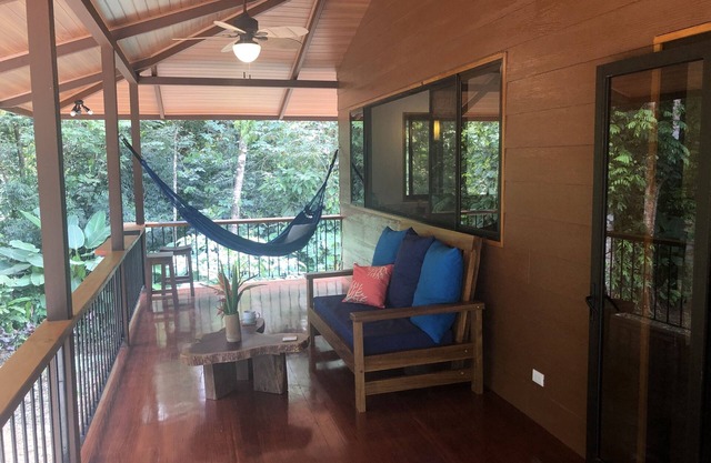 Casa Rio Dulce - Private Jungle Home & Surf Break