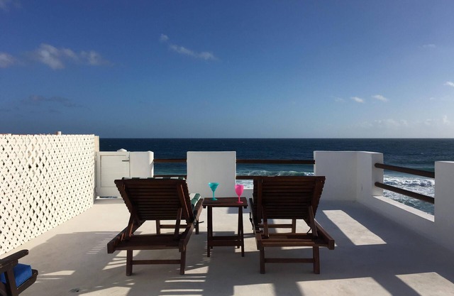 Casa Rosa - Hermosa casa frente al mar - Apartamento Penthouse de una habitación