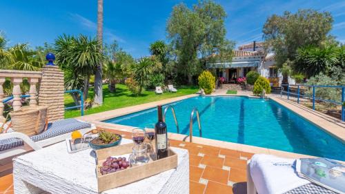 Casa Rural El Olivar Arriate by Ruralidays