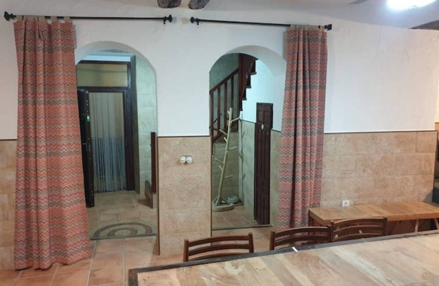 Casa Rural Serrano en Abrucena, Almería, con futbolín y billar