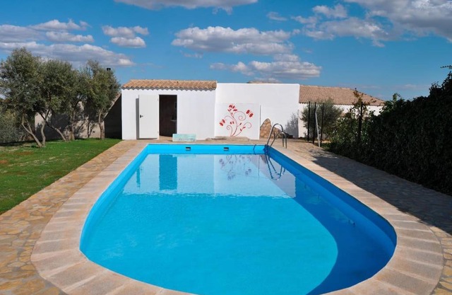 Casa rural JUNCAREJO S CAZORLA PISCINA COMPARTIDA