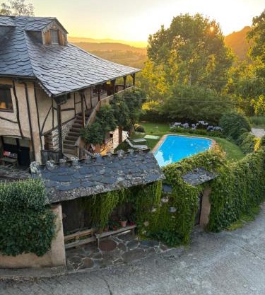 Casa Rural "La Mallada"