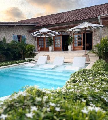 Casa Samudra - charming & spacious villa by the sea surrounded by nature