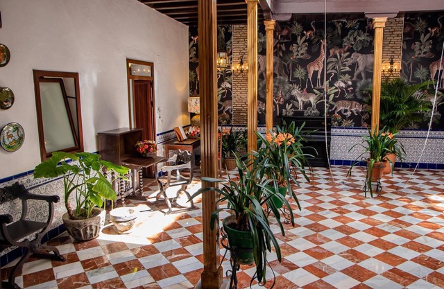Casa Señorial Sevillana .PIEDRA CHICA (Habitación Baño Terraza Privada )