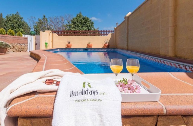 Casa Sierra Alhaurín de la Torre by Ruralidays