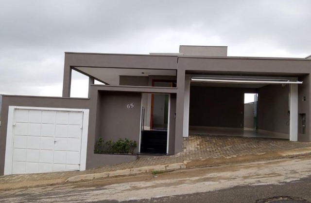 Casa Silvana Gazott em Capitólio MG