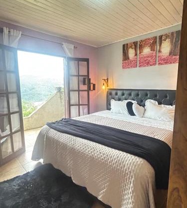 Casa Sobre as Nuvens - Ideal para Casal ou Família