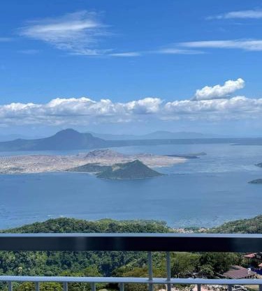 Casa Sofia at Wind Residences Tagaytay Taal View