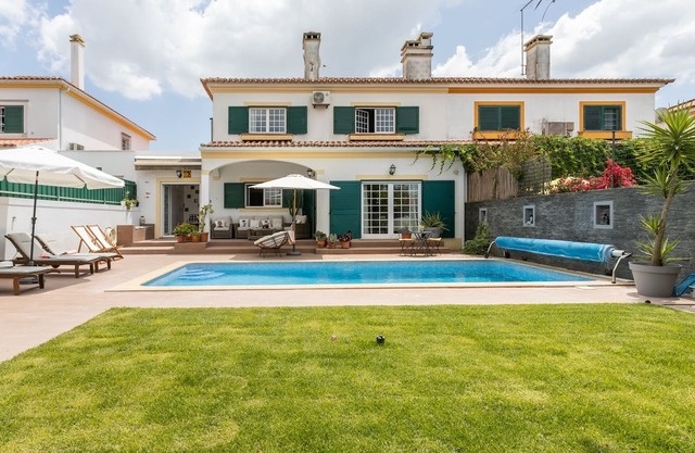 CASA SOPHIA - House with pool in Azeitão
