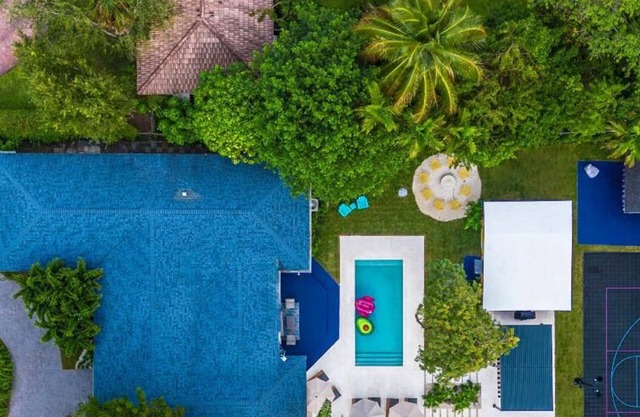 Casa Spur/8BR Villa/Miami Mini Resort w/ Pool+