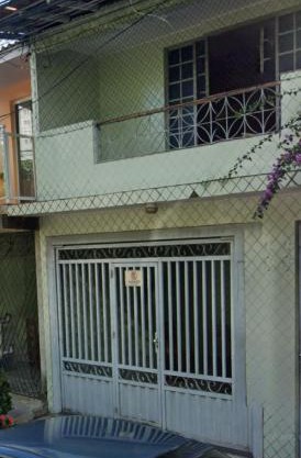 Casa térrea com 2 quartos e quintal COP 30