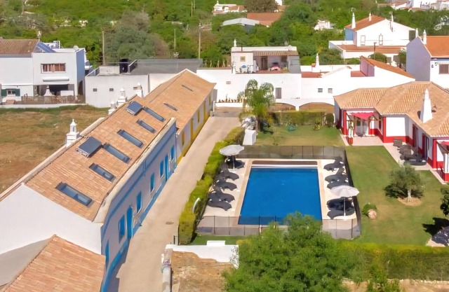 Casa Tavira T3 by YHA