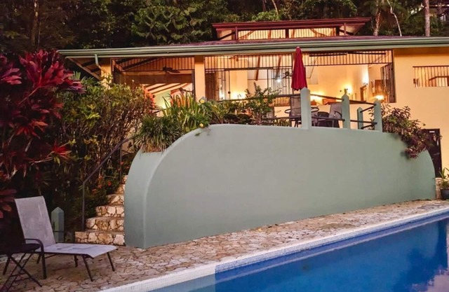 Casa Tucán, entorno aislado de la selva con vista al mar y piscina de 40 pies