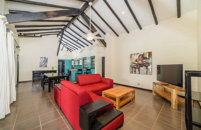 Casa Verde Tamarindo