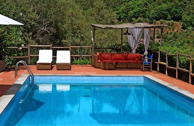 Casa / villa con piscina privata con acqua salata wifi A / C 7 Km da Lucca