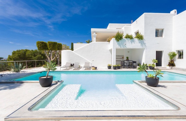 Casa Vista Martinet - villa de lujo con espectaculares vistas al mar