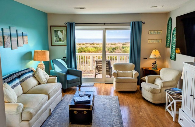 Casa Wanderlust at Harbor Island #K204