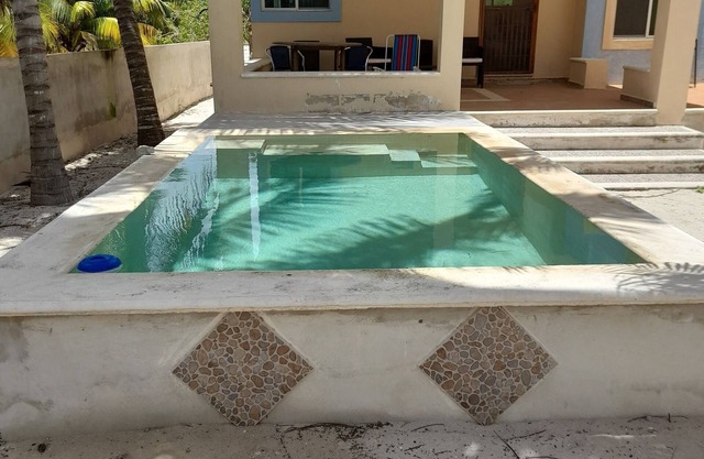 Casa zirenita telchac puerto ideal para 8 personas y rentar por mes