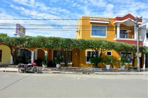 CasaHotel Linda V
