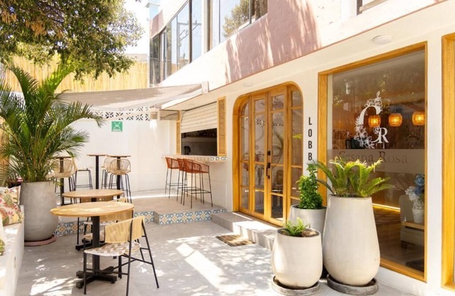 Casana Rosa Hotel