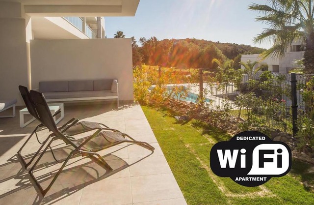 Casares Green 70B