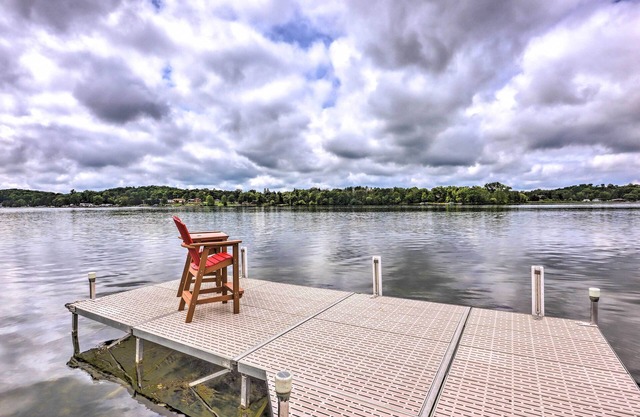 Cascade Lakefront Home: Boat Dock, Fire Pit!