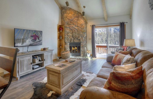 Cascade Village 329