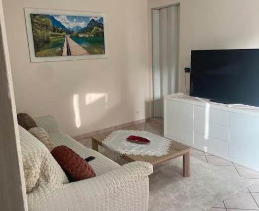 Casetta in villa indipendente
