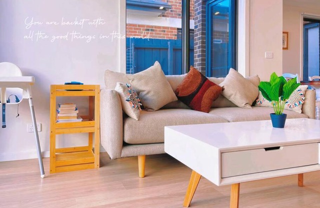 Casey Green Townhouse by GoodLive