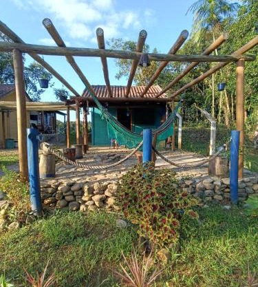 Casinhas do Rio - Casinha Azul na Floresta