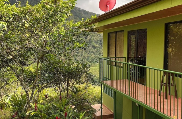 Casita La Mariposa, Casita La Mariposa | Entire villa in Rivas, Costa Rica