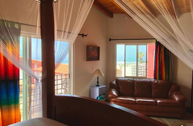 Casita Sur - Ocean View Suite + Kitchenette