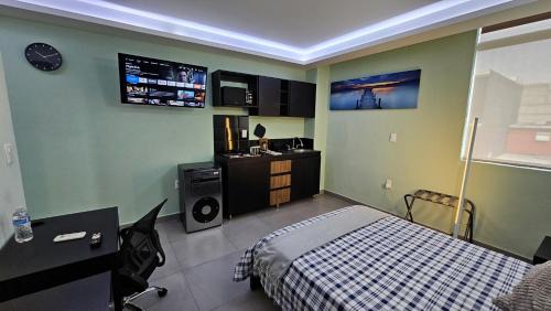 CASONA ACEQUIA Suites WHITE & BLACK IZCALLI - TEPOTZOTLAN Tourists & Travelers Choice Companies Executives WELCOME! 10min Izcalli-15min Esmeralda-20min Sátelite-25min AIFA