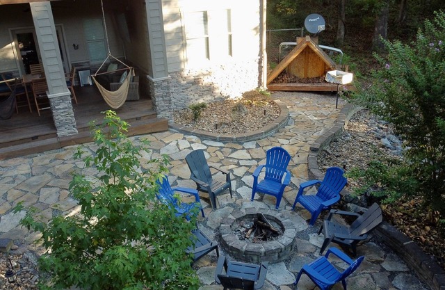 Castaway Cove - Lakefront Home