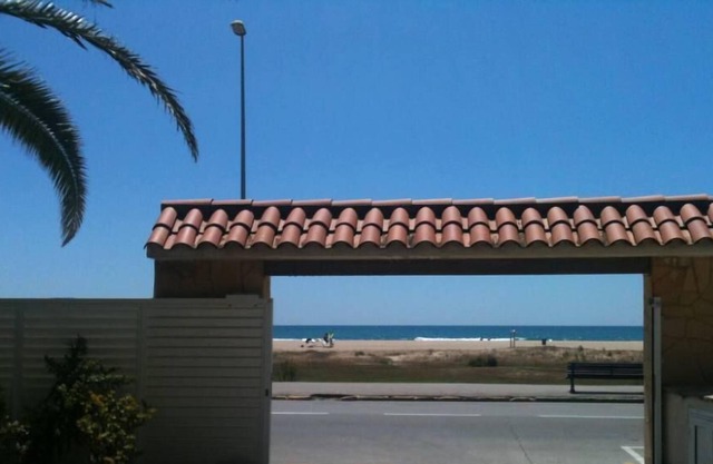 Castelldefels, Apartamento en playa y olvidate del coche :)