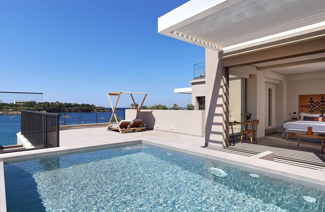 Castello Infinity Suites - Adults Only