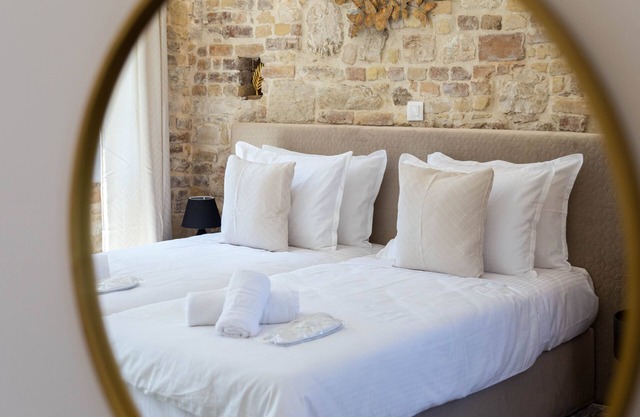 Castello Nuovo Suite by CorfuEscapes