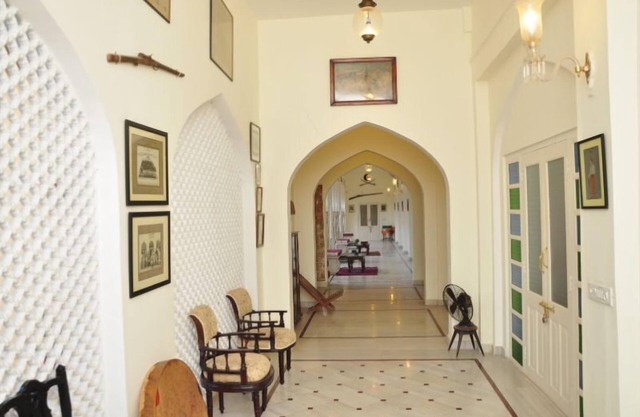 Castle Khandela