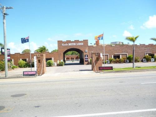 Castle Motor Lodge