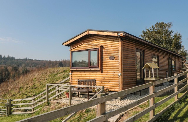 Cabaña con vista al castillo, CLOUGHTON