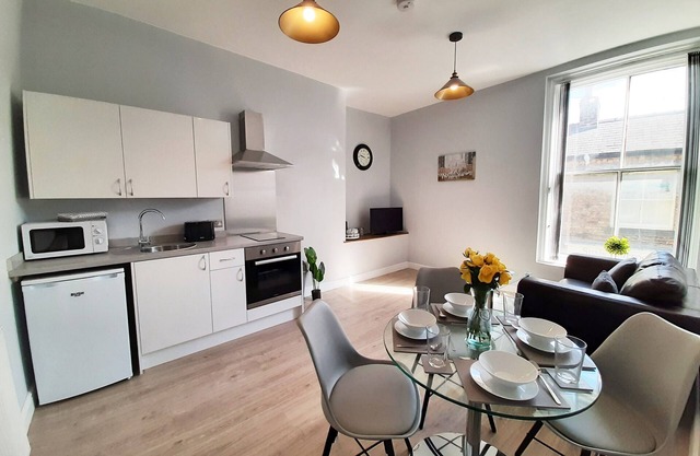 Apartamento-De Lujo-Baño con ducha-Vista a la Calle-Castlegate
