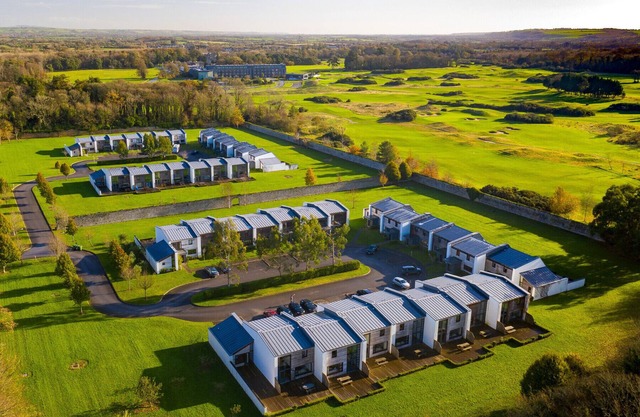 Castlemartyr Holiday Lodges (2 Bed)